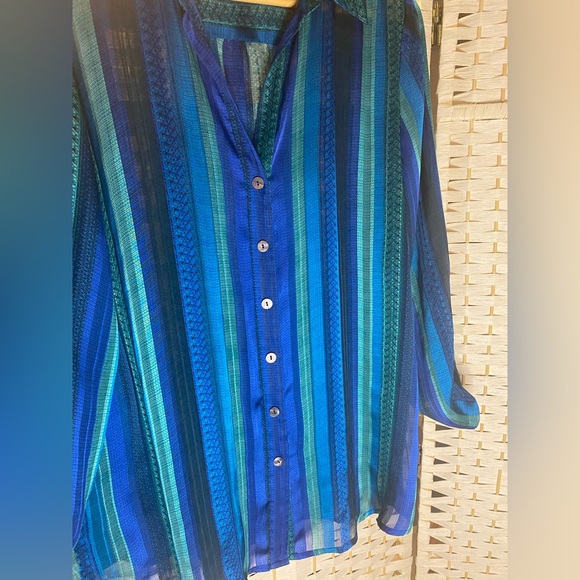 Chico’s Green/Blue Button Down Sheer 3/4 Sleeve Shirt Size L - Picture 3 of 6